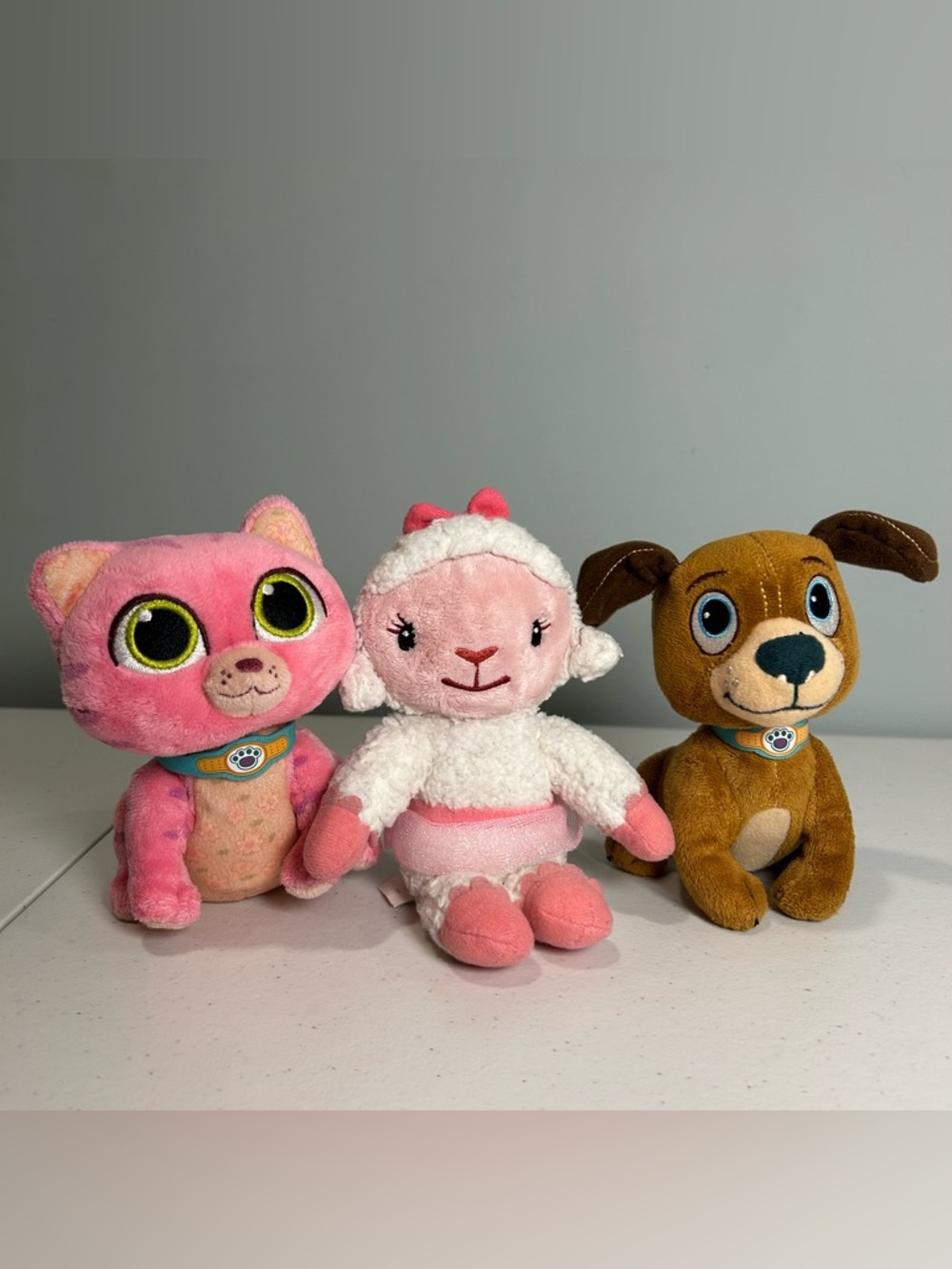 Doc McStuffins Plush Trio Lambie Findo & Whispers Bundle
